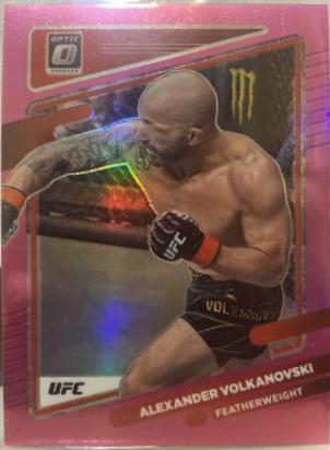 Alexander Volkanovski 2022 Panini Donruss Optic UFC Base #28 Pink