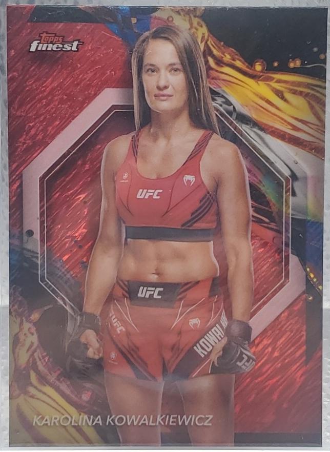 Karolina Kowalkiewicz 2024 Topps Finest UFC Base Uncommon #150 Red Shimmer Refractor
