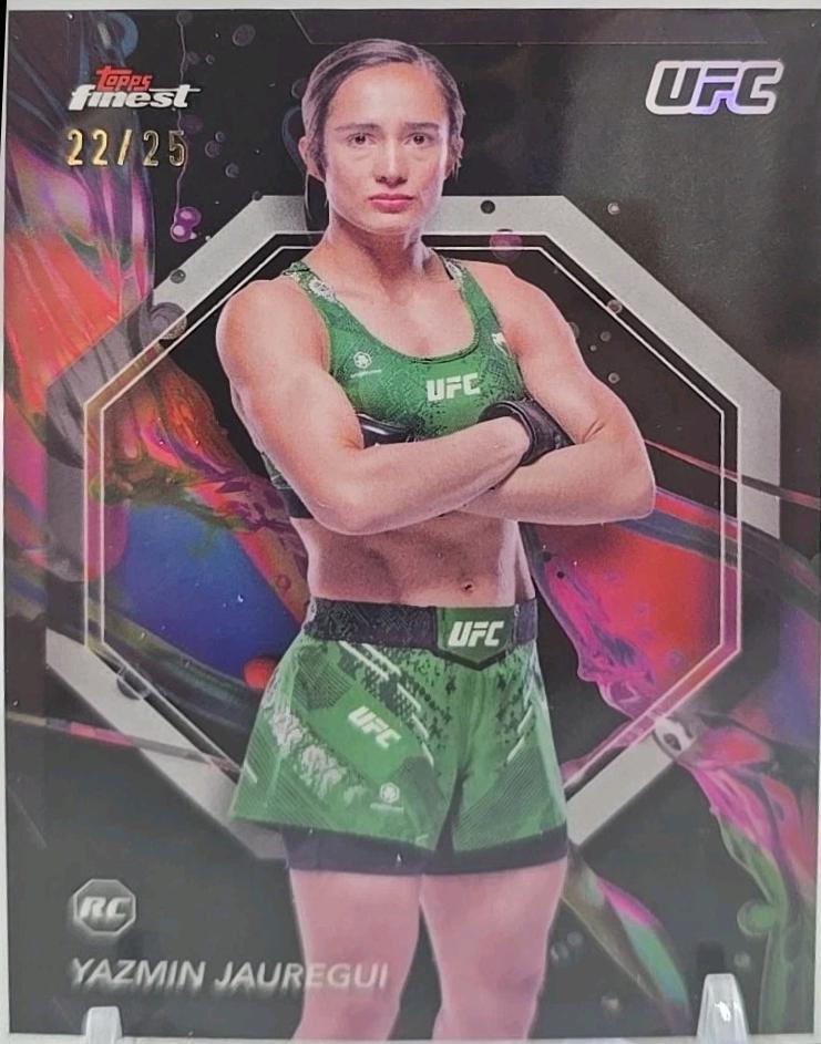 Yazmin Jauregui 2024 Topps Finest UFC Base Common #85 Black Refractor