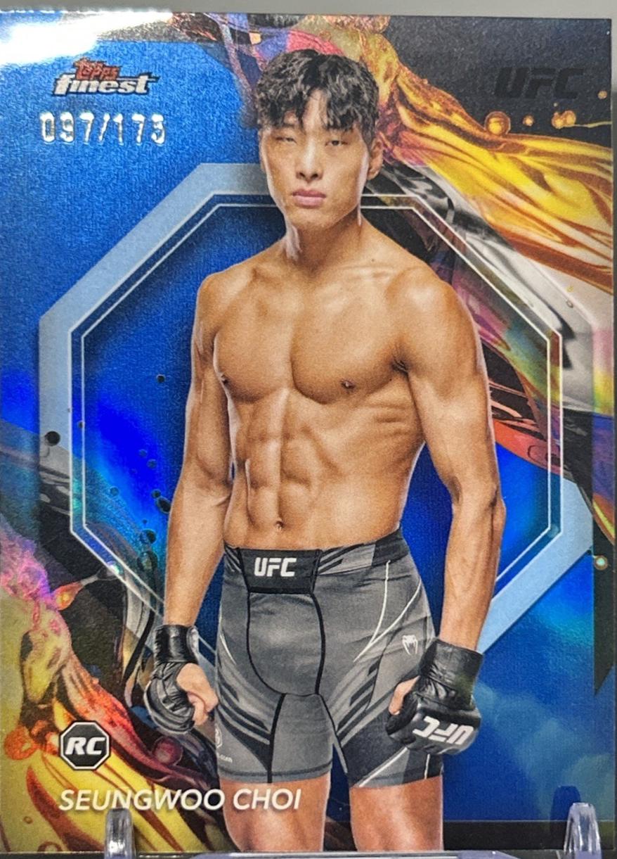 SeungWoo Choi 2024 Topps Finest UFC Base Uncommon #163 Blue Refractor