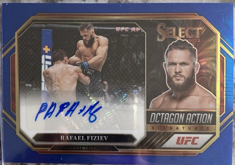 Rafael Fiziev 2023 Panini Select UFC Octagon Action Signatures #39 Blue