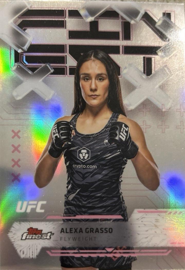 Alexa Grasso 2025 Topps Finest UFC Base Common #19 Refractor