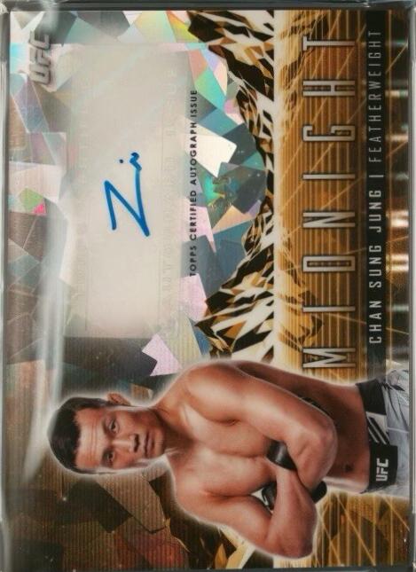Chan Sung Jung 2024 Topps Midnight UFC Horizon Signatures #HS-CSJ Moon Beam