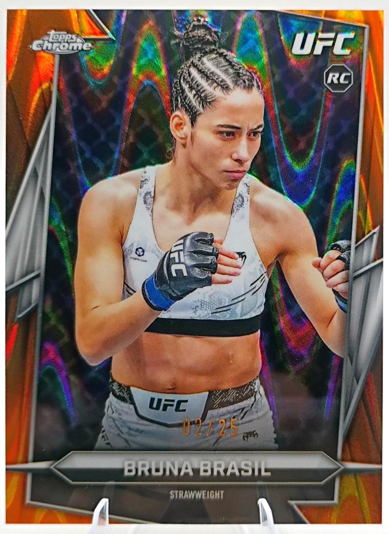 Bruna Brasil 2026 Topps Chrome UFC Base #83 Orange Ray Wave Refractor