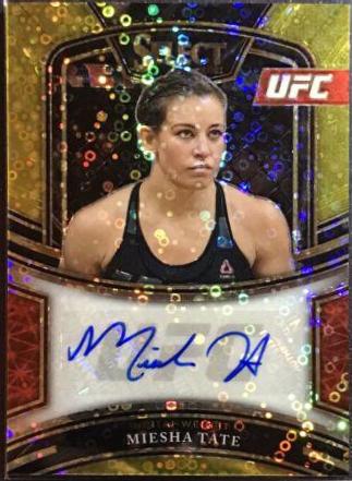 Miesha Tate 2021 Panini Select UFC Signatures #11 Gold Disco Prizms