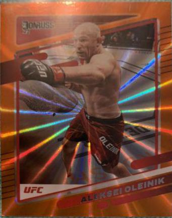 Aleksei Oleinik 2022 Panini Donruss UFC Base #173 Orange