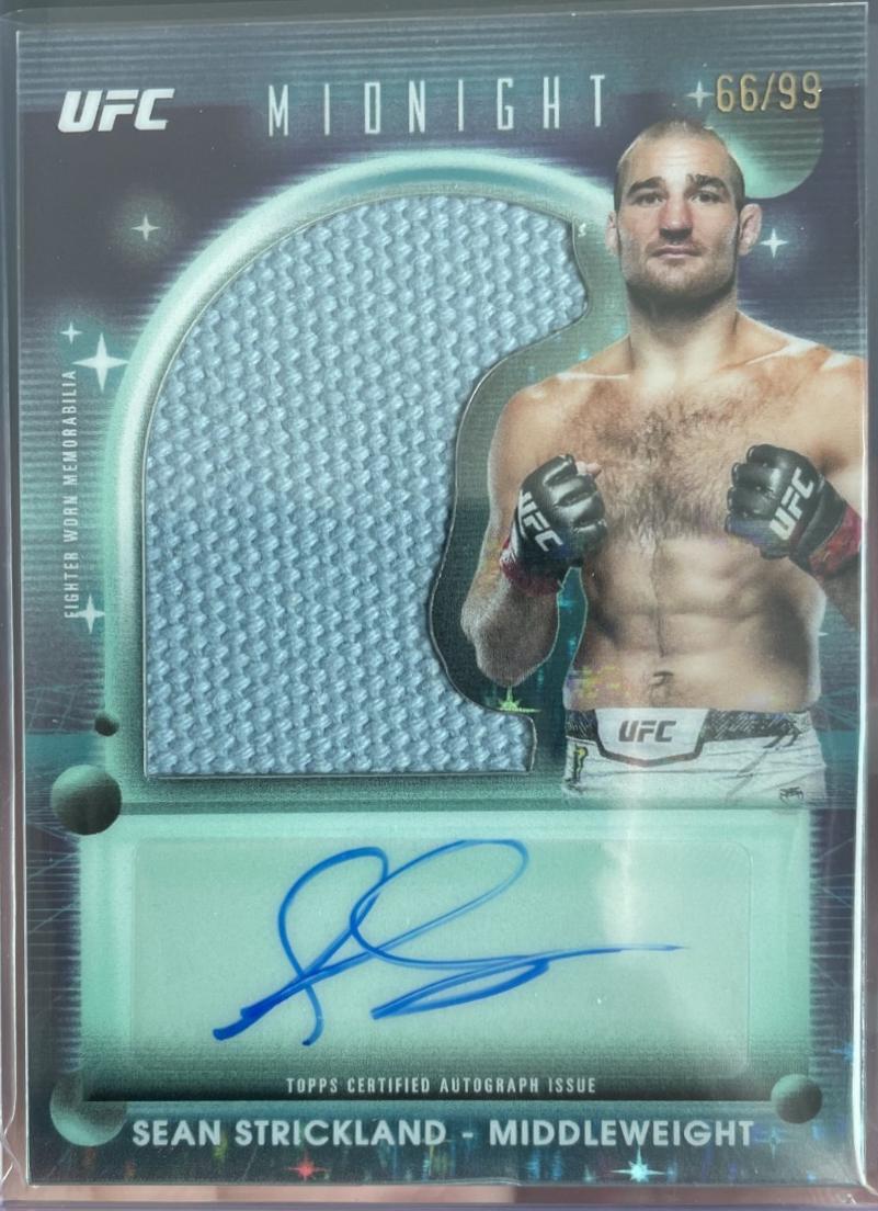 Sean Strickland 2025 Topps Midnight UFC Relic Autographs #VRA-SS Twilight