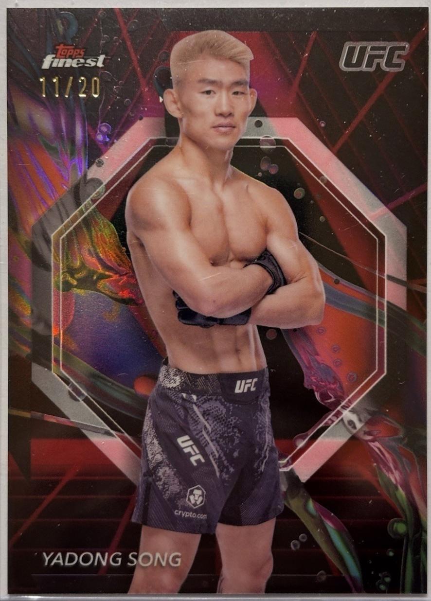 Song Yadong 2024 Topps Finest UFC Base Common #54 Red Black Vapor Refractor