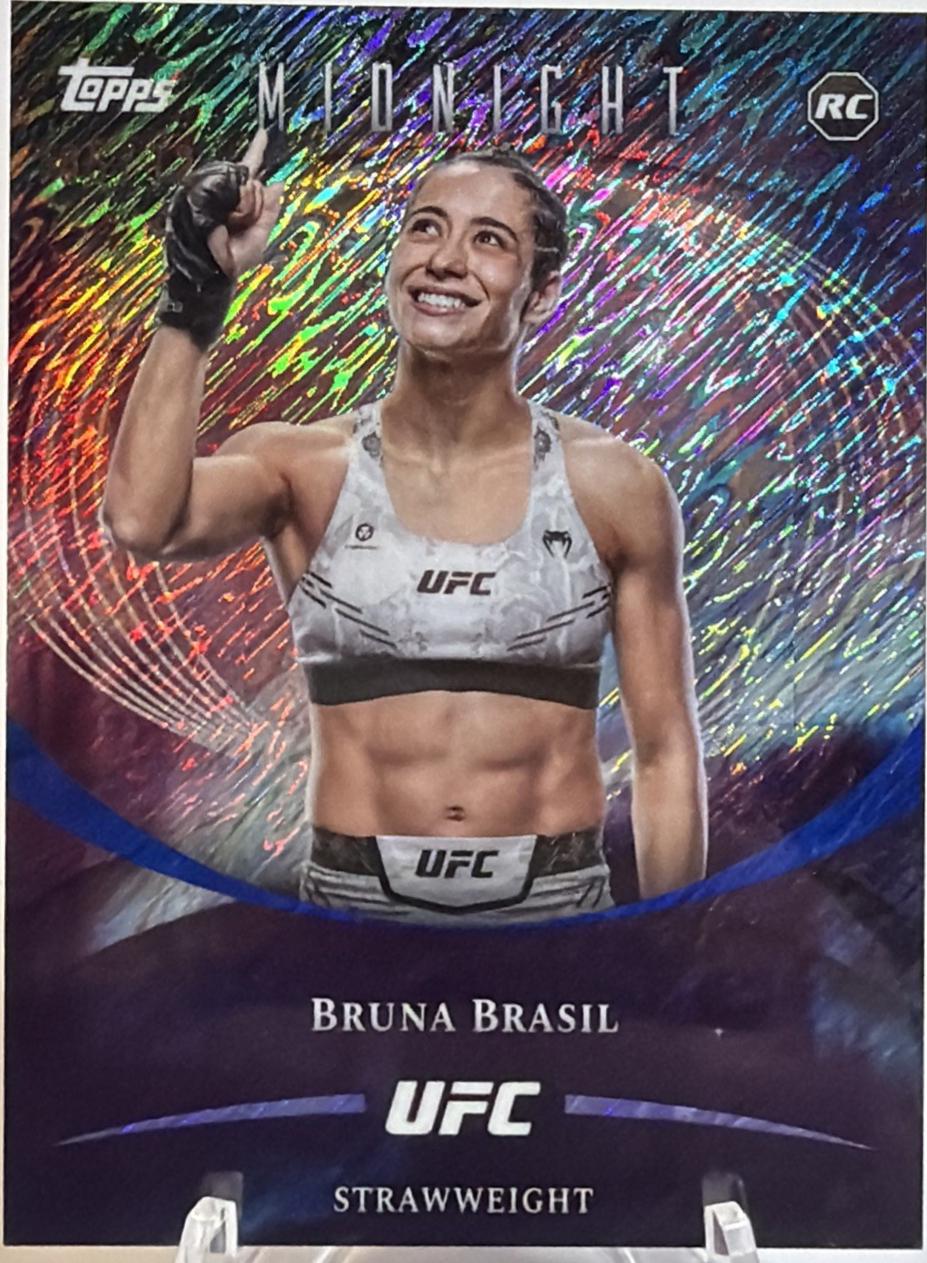 Bruna Brasil 2026 Topps Midnight UFC Base #57 Midnight