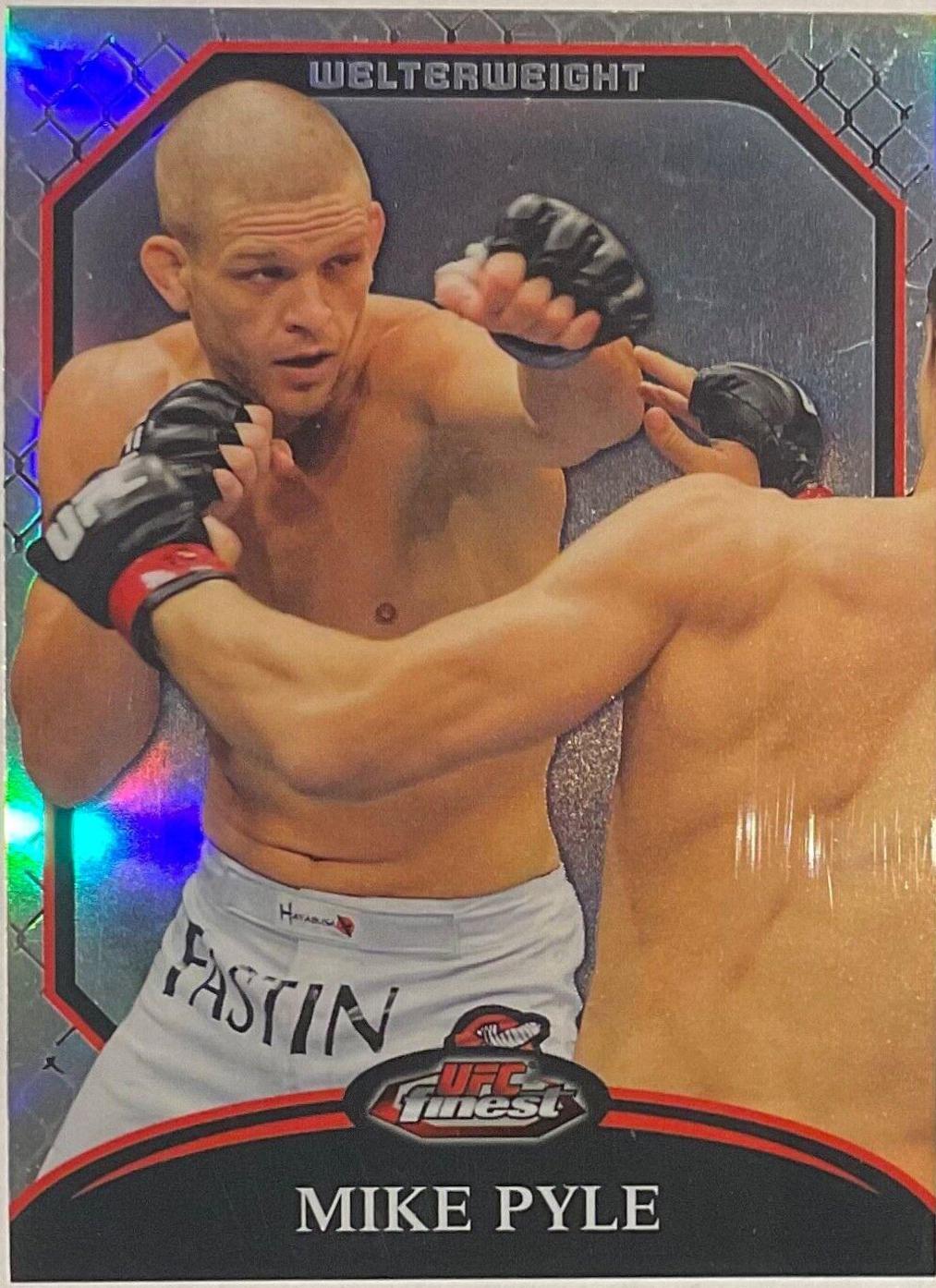 Mike Pyle 2011 Topps Finest UFC Base #42 Refractor