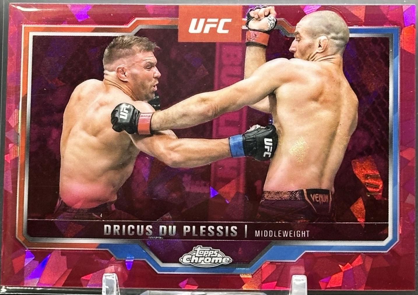 Dricus Du Plessis 2025 Topps Chrome Sapphire UFC Base Sapphire #137 Padparadscha Sapphire