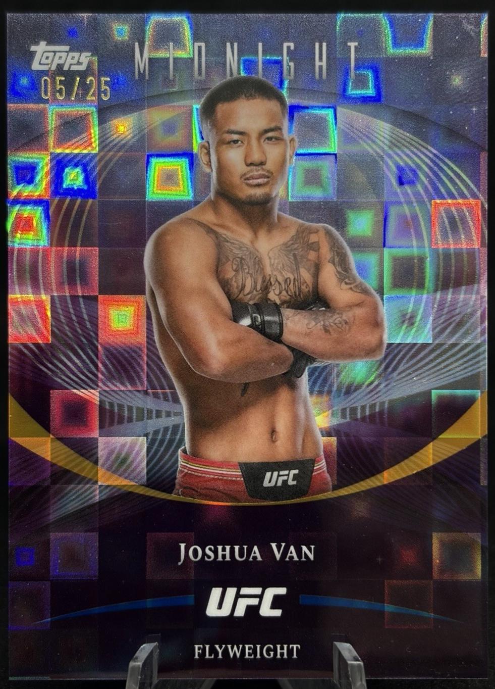 Joshua Van 2026 Topps Midnight UFC Base #30 Moonrise