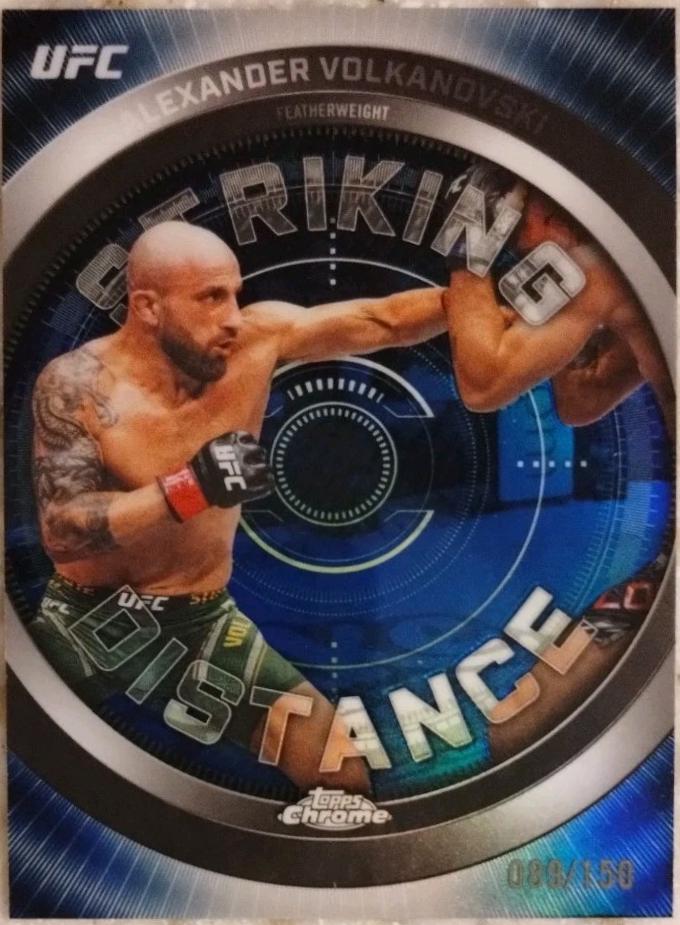 Alexander Volkanovski 2026 Topps Chrome UFC Striking Distance #SD-4 Blue Refractor