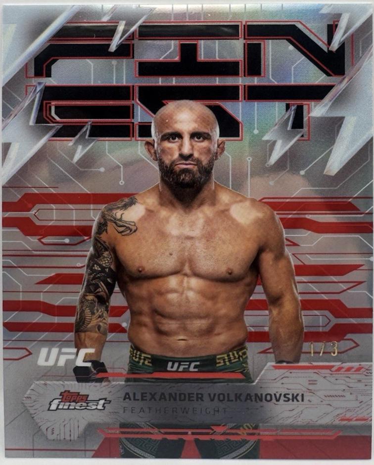 Alexander Volkanovski 2025 Topps Finest UFC Base Rare #201 Red Refractor