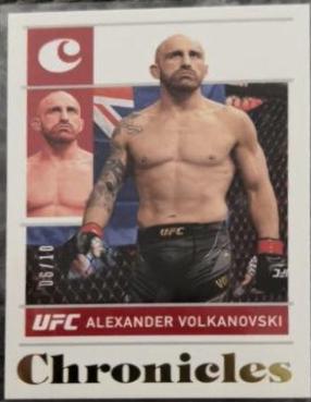 Alexander Volkanovski 2022 Panini Chronicles UFC Base Chronicles #29 Gold
