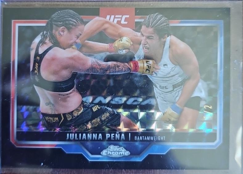 Julianna Peña 2025 Topps Chrome UFC Base #142 Black Geometric Refractor
