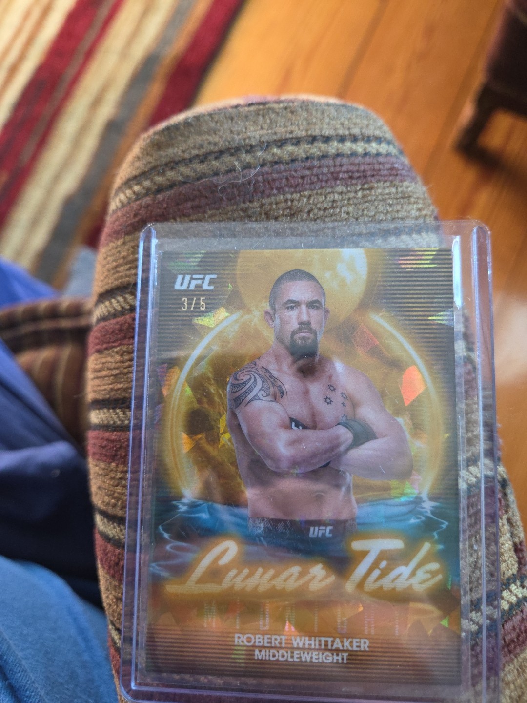 Robert Whittaker 2025 Topps Midnight UFC Lunar Tide #LT-18 Daybreak